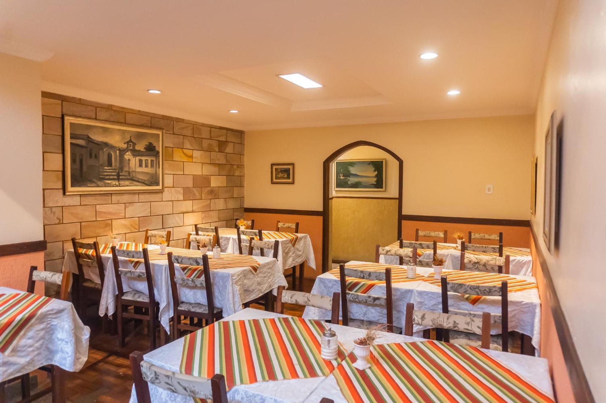 Hotel Colonial เซาโลว์เรงโซ ภายนอก รูปภาพ