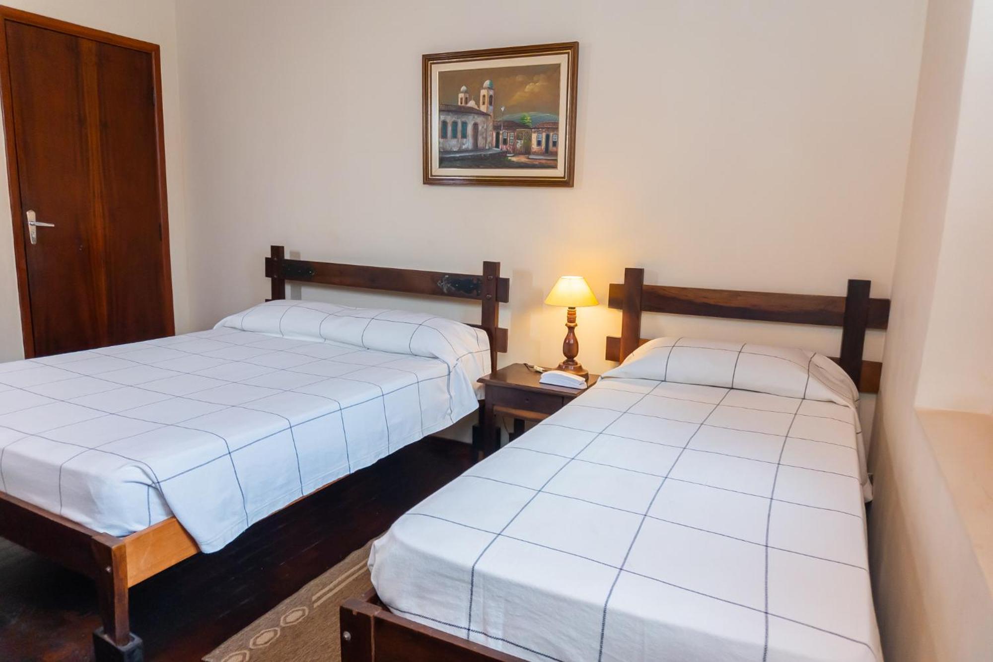 Hotel Colonial เซาโลว์เรงโซ ภายนอก รูปภาพ